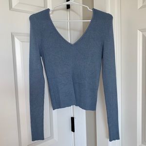 Kendall & Kylie Blue V-Neck Long Sleeved Top - M